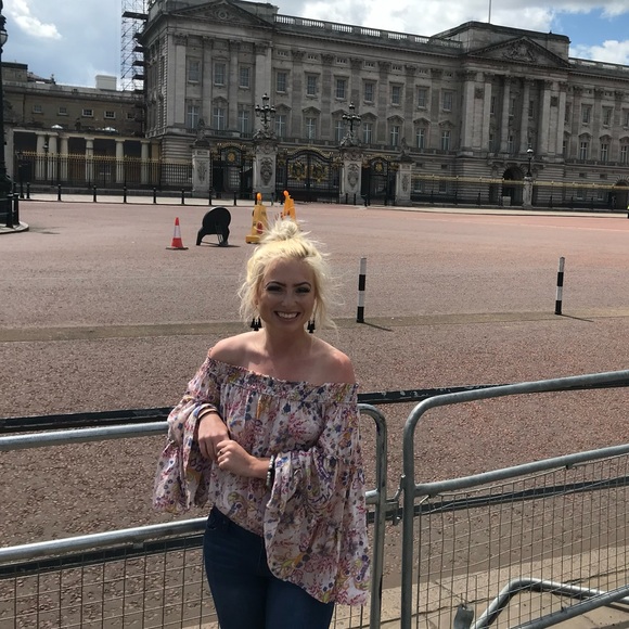 Free People off-the-shoulder floral top - Picture 4 of 5